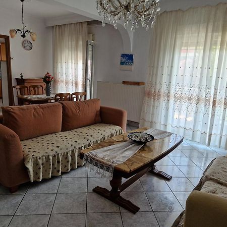 Hotel Haus Sofi à Pefkari Extérieur photo