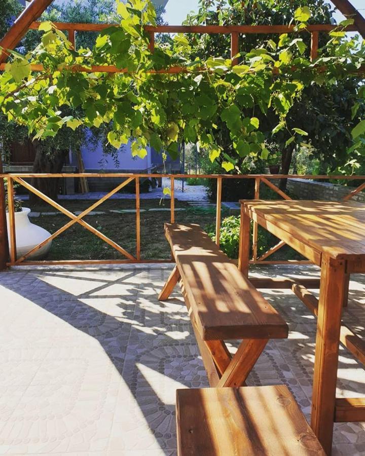Hotel Haus Sofi à Pefkari Extérieur photo